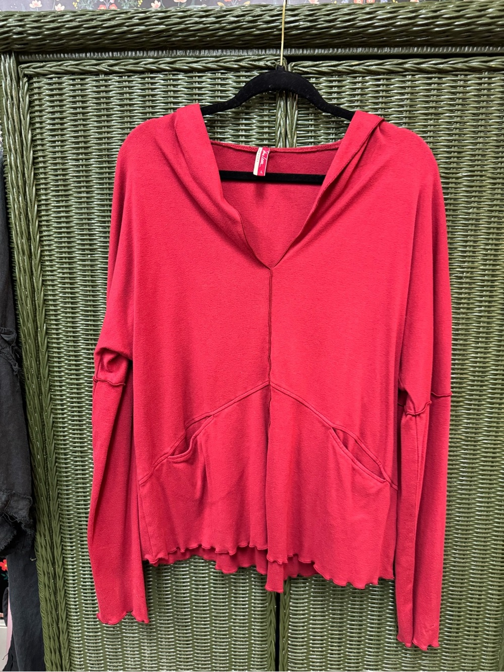 Barbara Lesser Red Hooded Long Sleeve Top Lettuce Hem Pockets Large Made in USA
